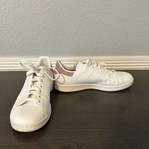 Women's Stan Smith Tennis Shoes size 8